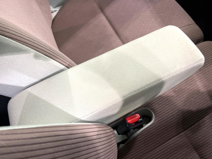 2018 Mitsubishi eK Wagon DBA-B11W (UW-69f0210bd050d)[27]