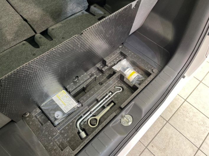 2018 Nissan DAYZ ROOX DBA-B21A (UW-69f0210e31cc4)[24]