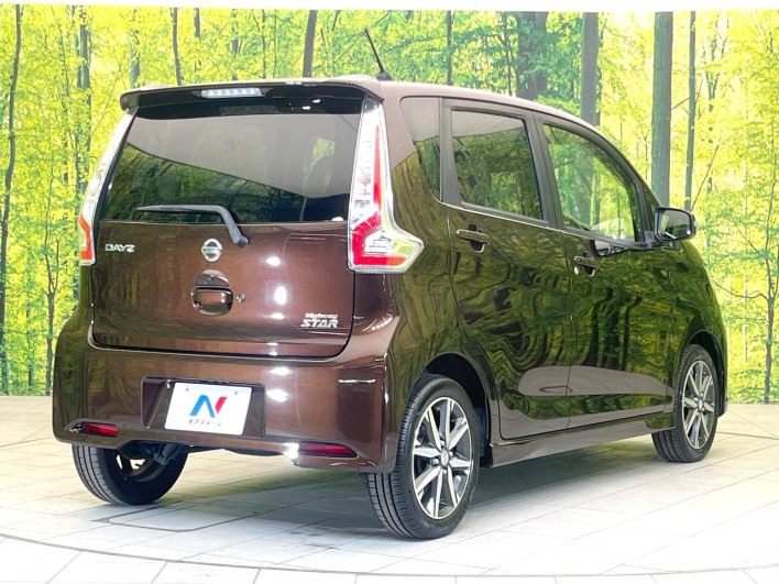 2017 Nissan Days DBA-B21W (UW-69f0210f219a9)[25]