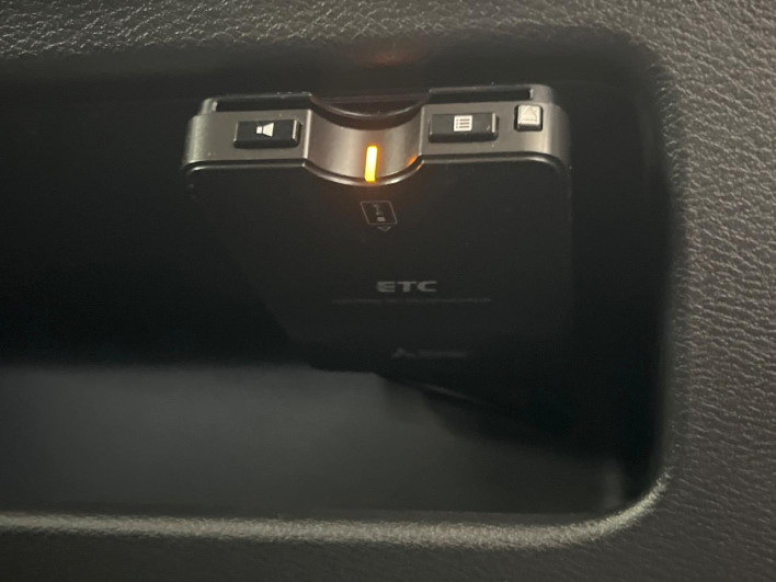 2019 Mitsubishi eK Cross 5AA-B34W (UW-69f02111588aa)[16]