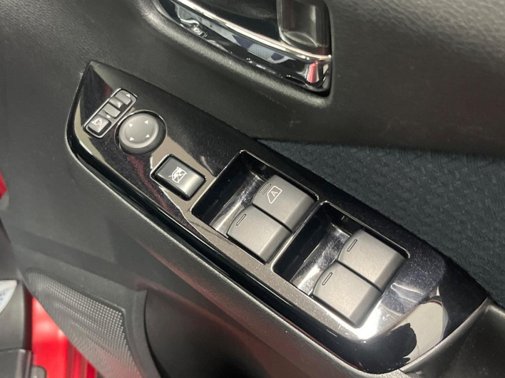 2019 Mitsubishi eK Cross 5AA-B34W (UW-69f02111588aa)[17]