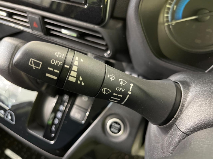 2021 Nissan Roox 4AA-B45A (UW-69f0211bdc7c4)[12]