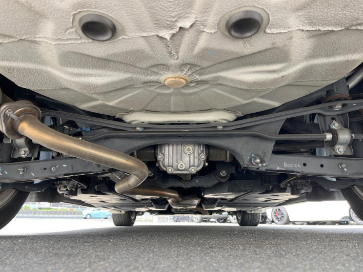 2016 Subaru Legacy B4 DBA-BN9 (UW-69f02120846d2)[10]