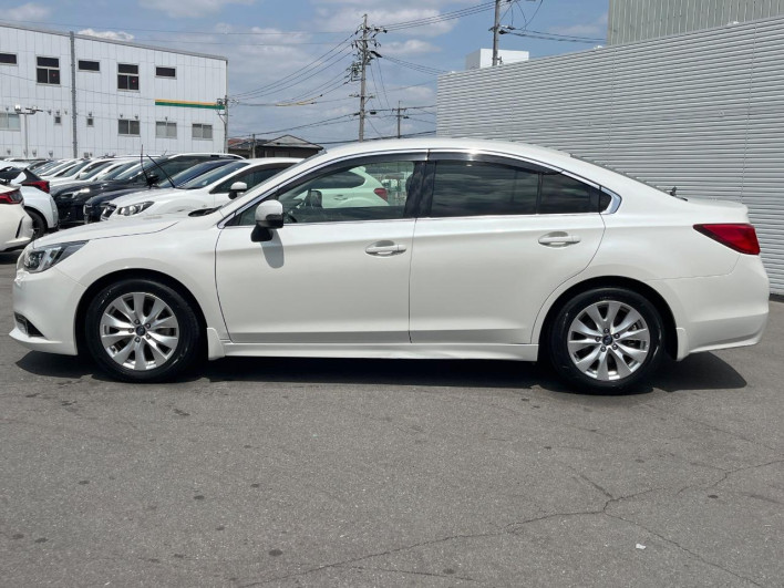 2016 Subaru Legacy B4 DBA-BN9 (UW-69f02120846d2)[22]