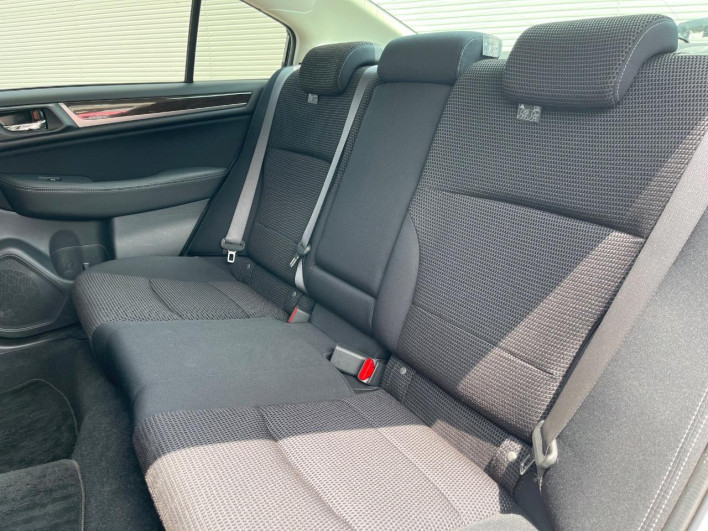 2016 Subaru Legacy B4 DBA-BN9 (UW-69f02120846d2)[24]