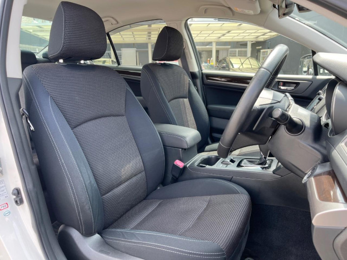 2016 Subaru Legacy B4 DBA-BN9 (UW-69f02120846d2)[27]