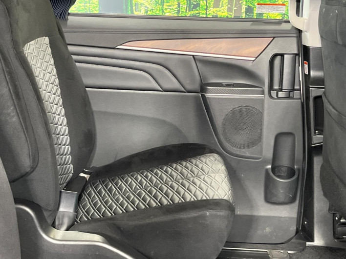 2021 Mitsubishi Delica D:5 3DA-CV1W (UW-69f0212423ceb)[15]