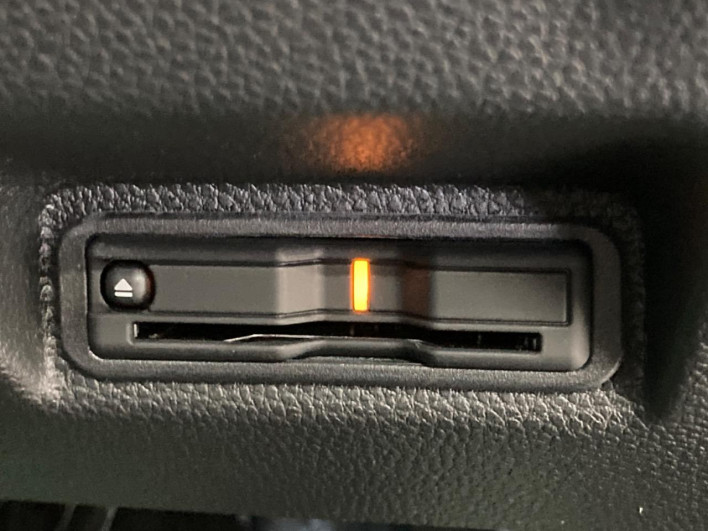 2025 Honda WR-V 5BA-DG5 (UW-69f021254a0c1)[17]