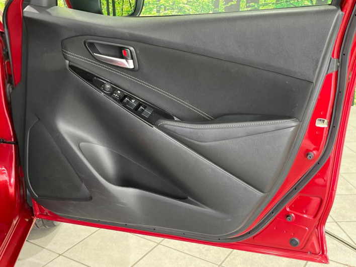 2017 Mazda Demio DBA-DJ3AS (UW-69f02125771a2)[17]