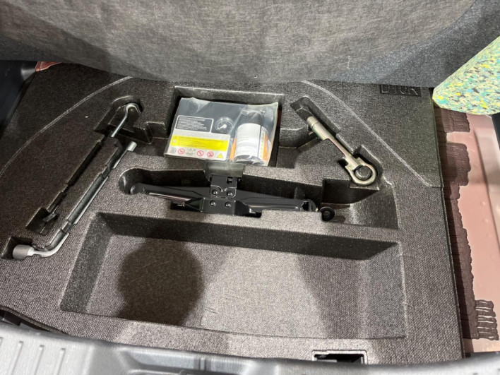 2018 Mazda Demio LDA-DJ5AS (UW-69f021264b0bf)[16]