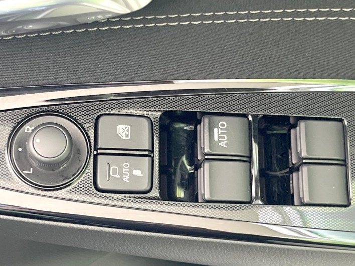 2018 Mazda Demio 6BA-DJLFS (UW-69f02126ca88c)[13]