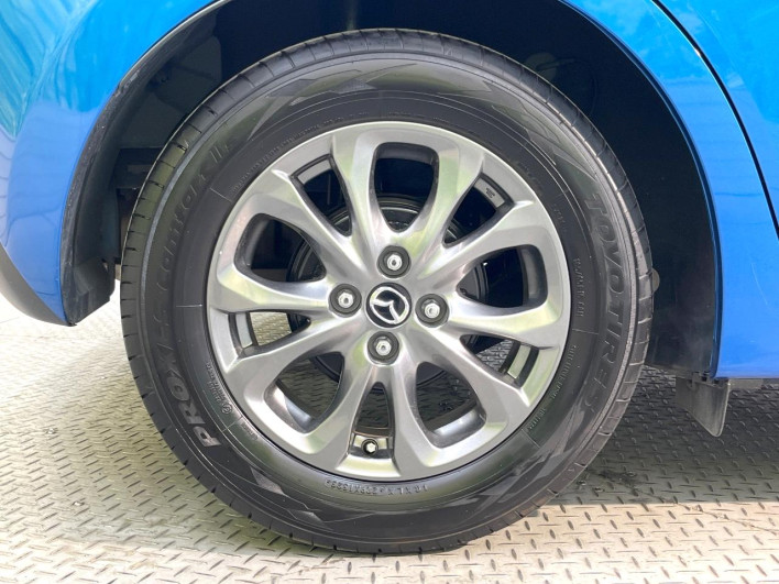 2019 Mazda Demio 6BA-DJLFS (UW-69f02126ee3de)[19]