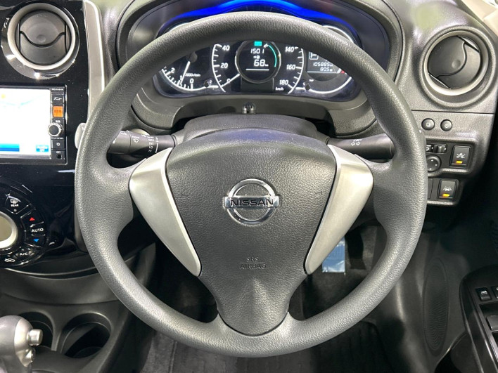 2014 Nissan Note DBA-E12 (UW-69f021294e224)[29]