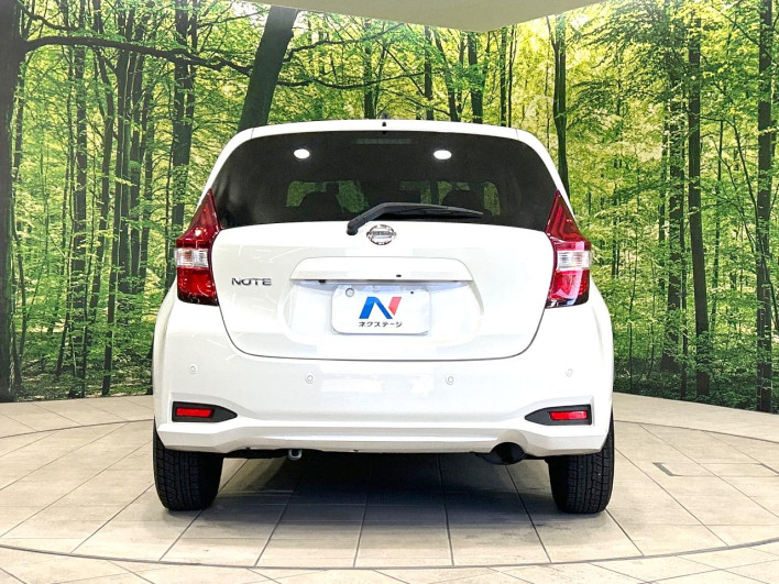 2018 Nissan Note DBA-E12 (UW-69f0212a51f98)[23]