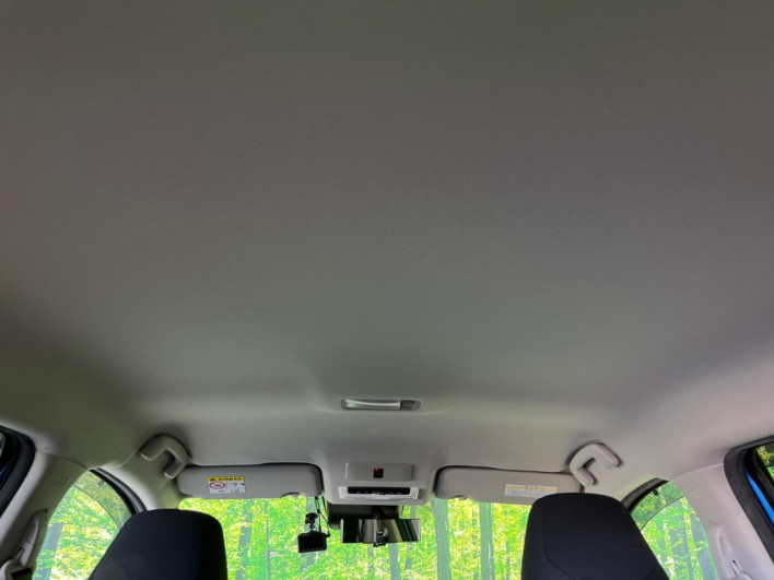 2021 Nissan Note 6AA-E13 (UW-69f0212b56d03)[15]