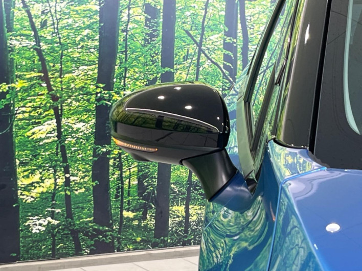 2021 Nissan Note 6AA-E13 (UW-69f0212b56d03)[26]