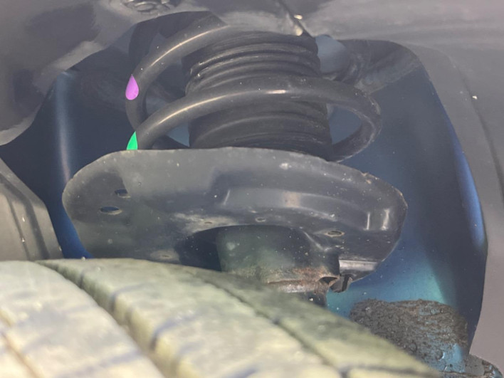 2021 Nissan Note 6AA-E13 (UW-69f0212b56d03)[27]