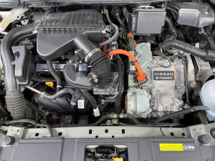 2021 Nissan Note 6AA-E13 (UW-69f0212b5fbd2)[22]