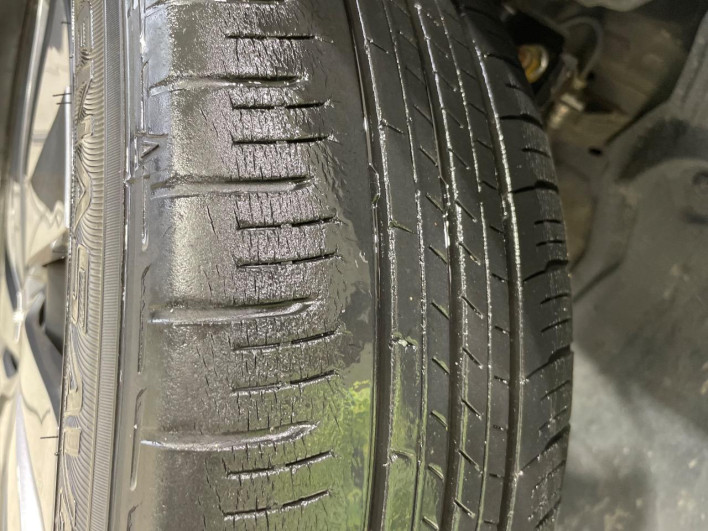 2021 Nissan Note 6AA-E13 (UW-69f0212b5fbd2)[4]