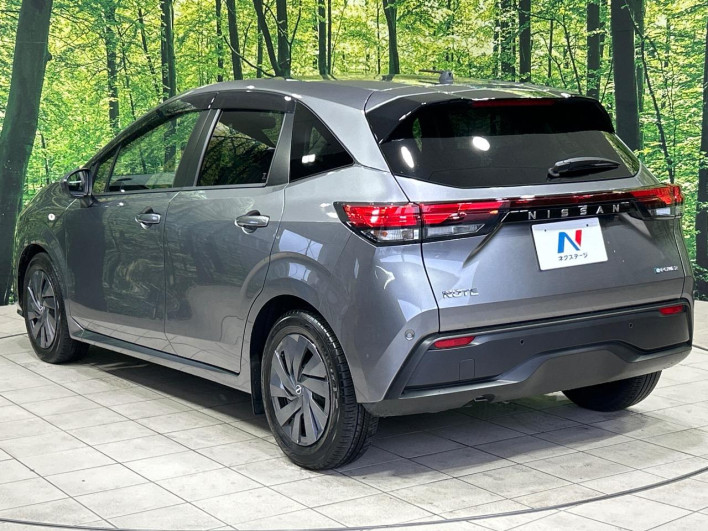 2021 Nissan Note 6AA-E13 (UW-69f0212b6277a)[23]