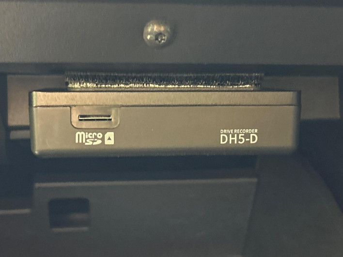 2021 Nissan Note 6AA-E13 (UW-69f0212b6277a)[8]