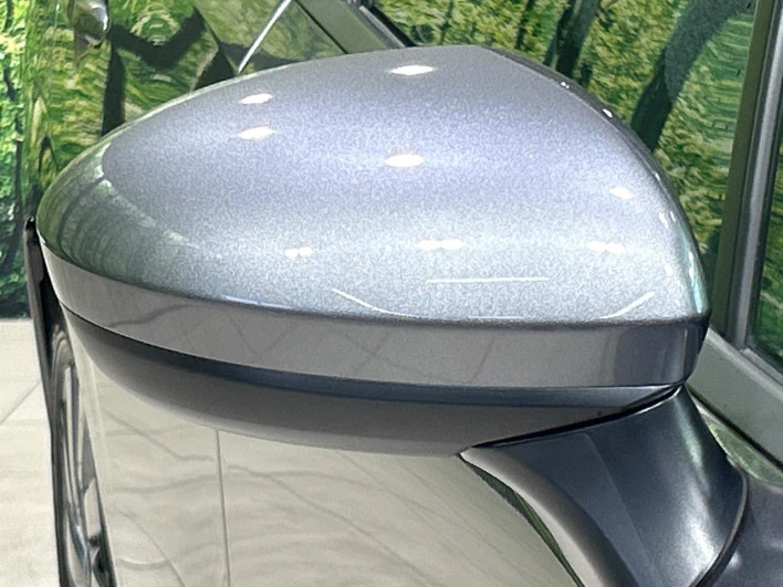 2021 Nissan Note 6AA-E13 (UW-69f0212b6277a)[15]