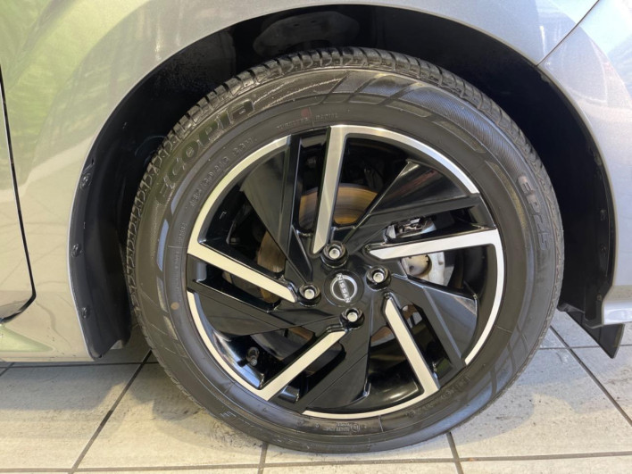 2022 Nissan Note 6AA-E13 (UW-69f0212d37b59)[22]