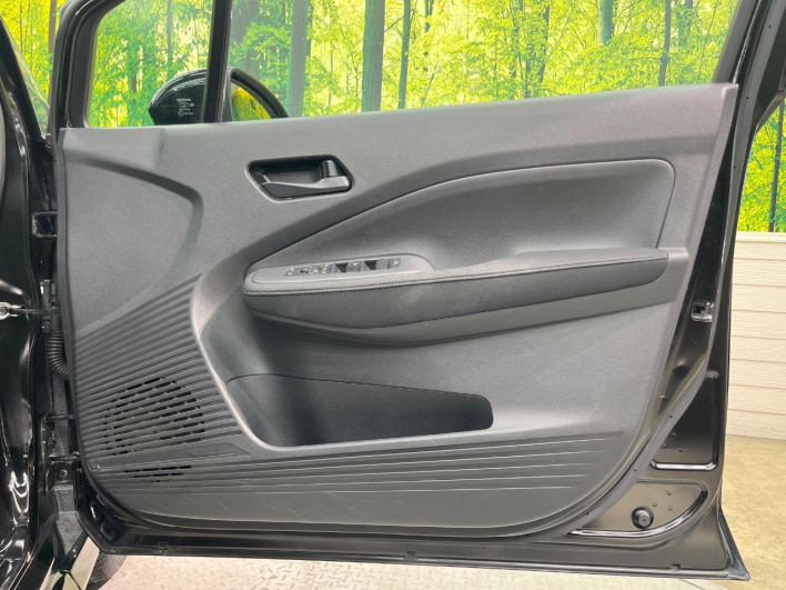 2022 Nissan Note 6AA-E13 (UW-69f0212d6c5ca)[25]