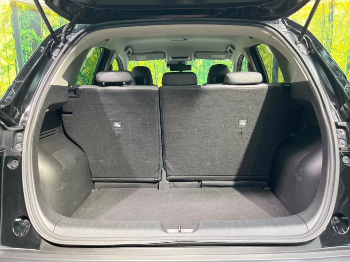 2022 Nissan Note 6AA-E13 (UW-69f0212d6c5ca)[29]