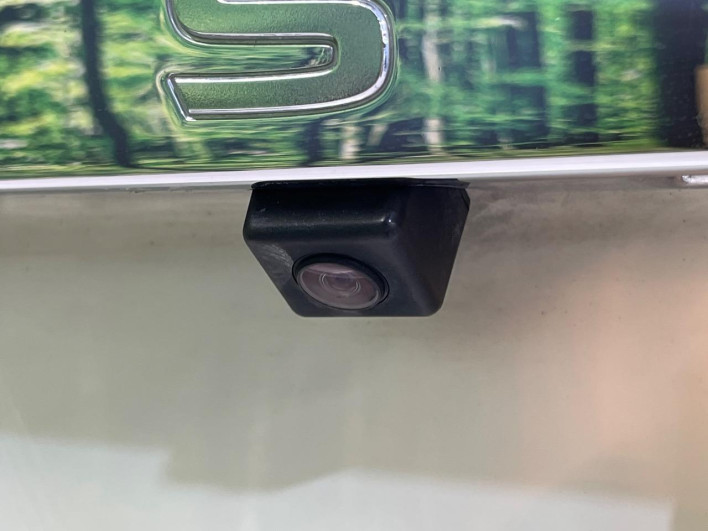 2011 Nissan Serena DBA-FC26 (UW-69f0212d927a9)[23]