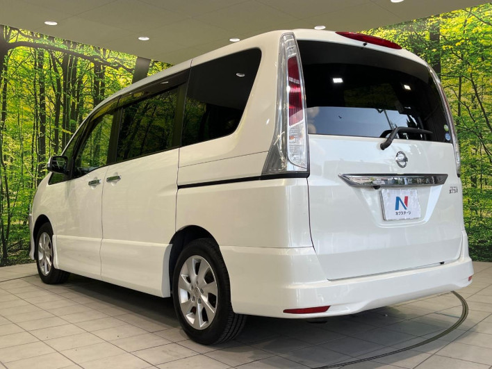2011 Nissan Serena DBA-FC26 (UW-69f0212d927a9)[18]