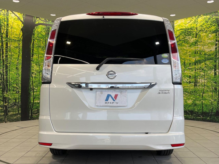 2011 Nissan Serena DBA-FC26 (UW-69f0212d927a9)[17]