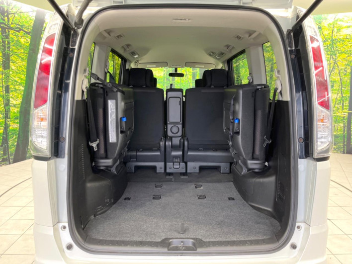 2011 Nissan Serena DBA-FC26 (UW-69f0212da5d8d)[18]