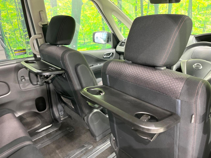 2011 Nissan Serena DBA-FC26 (UW-69f0212da5d8d)[24]