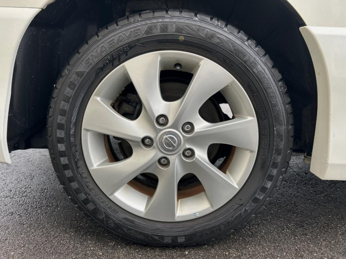 2012 Nissan Serena DBA-FC26 (UW-69f0212e59af3)[13]