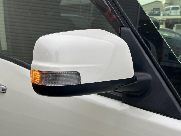 2012 Nissan Serena DBA-FC26 (UW-69f0212e59af3)[5]