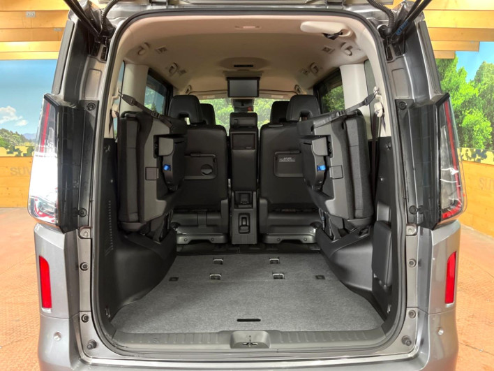 2023 Nissan Serena 5BA-FC28 (UW-69f0212f85d48)[9]