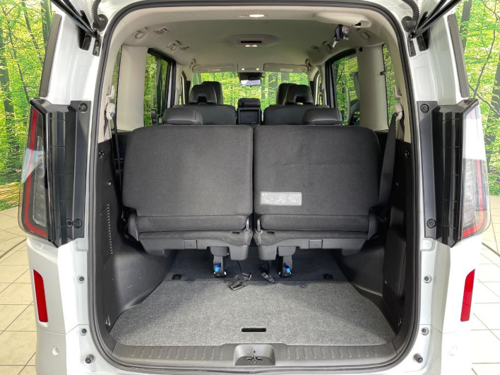 2025 Nissan Serena 5BA-FC28 (UW-69f0212fa8c80)[29]