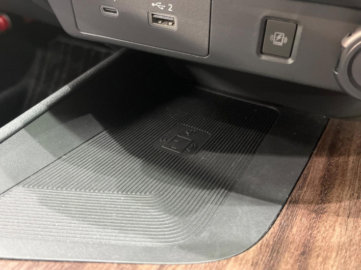 2021 Nissan Aura 6AA-FE13 (UW-69f0213187abf)[23]