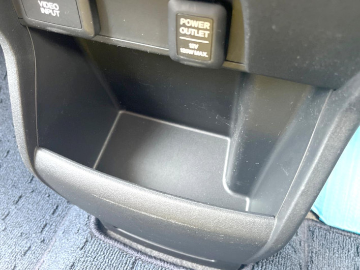 2010 Honda Freed DBA-GB3 (UW-69f02132a7b3b)[22]