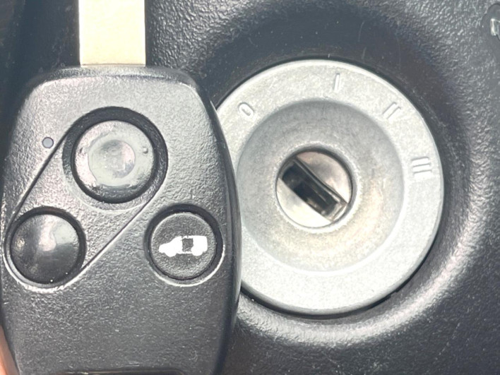 2010 Honda Freed DBA-GB3 (UW-69f02132a7b3b)[11]