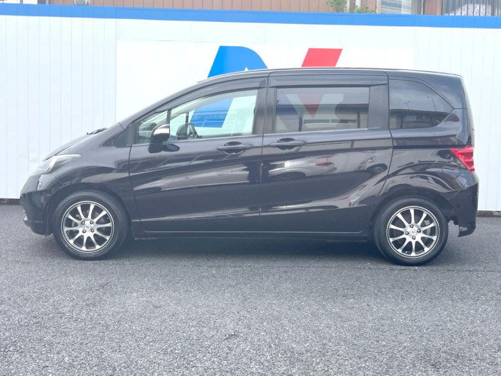 2010 Honda Freed DBA-GB3 (UW-69f02132a7b3b)[26]