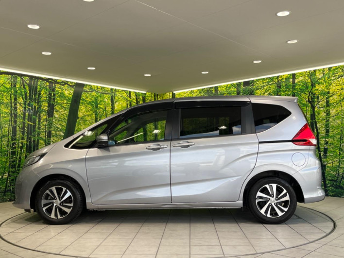 2019 Honda Freed Plus DBA-GB5 (UW-69f021336e8b9)[13]