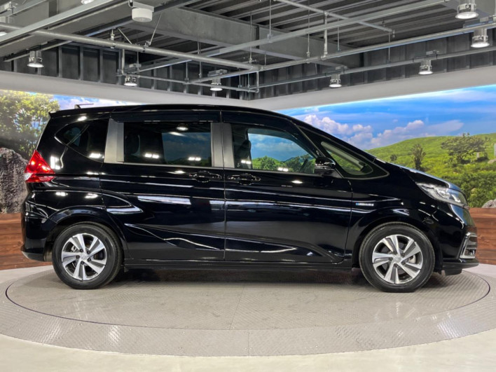 2020 Honda Freed hybrid 6AA-GB7 (UW-69f0213430bc7)[19]