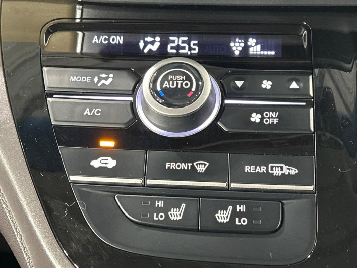 2017 Honda Freed hybrid DAA-GB8 (UW-69f02134d3ff5)[29]