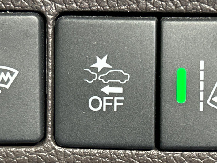 2017 Honda Freed hybrid DAA-GB8 (UW-69f02134d3ff5)[21]