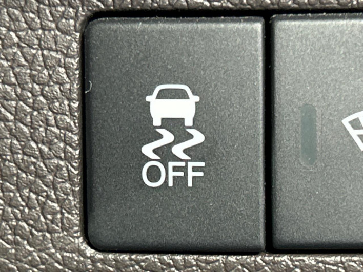 2017 Honda Freed hybrid DAA-GB8 (UW-69f02134d3ff5)[23]