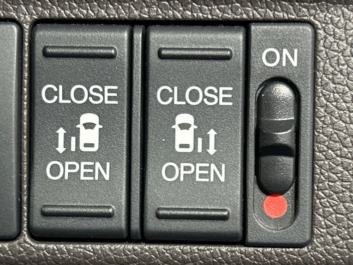 2017 Honda Freed hybrid DAA-GB8 (UW-69f02134d3ff5)[18]