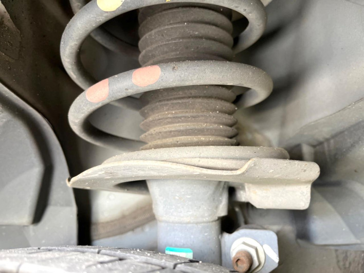 2019 Nissan Serena DAA-GC27 (UW-69f021355db07)[10]