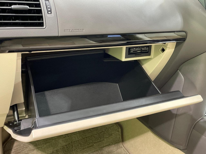 2019 Toyota Land Cruiser Prado LDA-GDJ150W (UW-69f02135d32b5)[27]